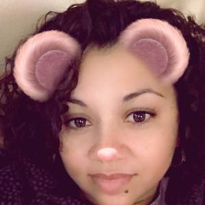 Meet your Posher, Dannelle